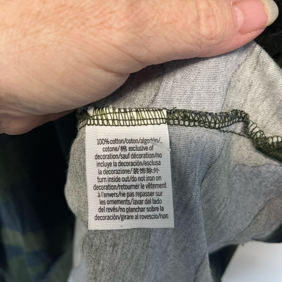 PINK Long Sleeve Camo Tee Size Large - Picture 4 of 6